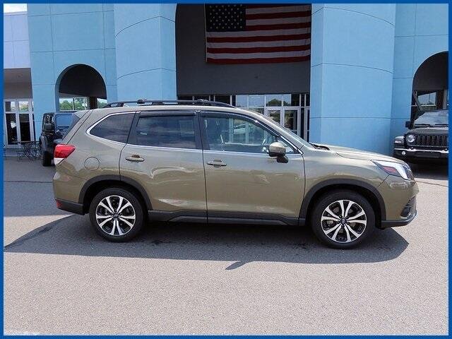 Used 2023 Subaru Forester Limited with VIN JF2SKAPC5PH422173 for sale in New Britain, CT