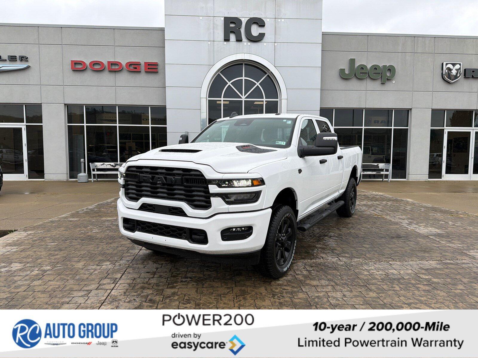 2027 RAM 2500 Pickup Tradesman/Black Express