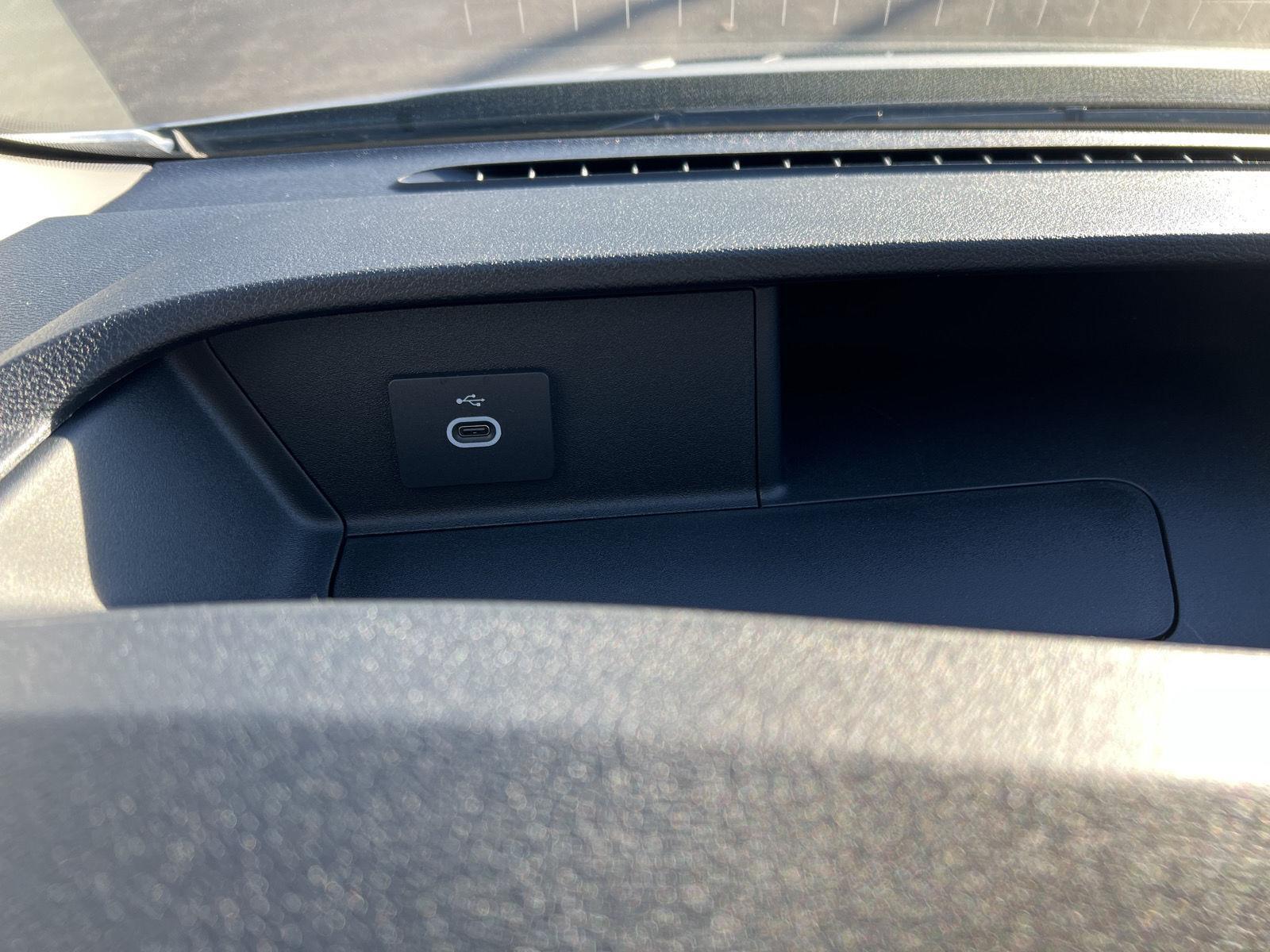 2026 Ford Transit Van Base - Photo 23