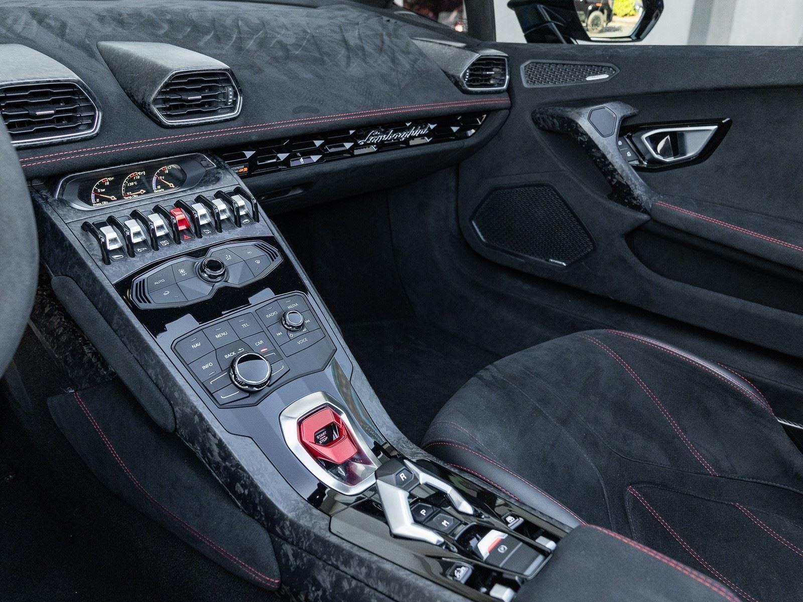 Used 2019 Lamborghini Huracan Performante