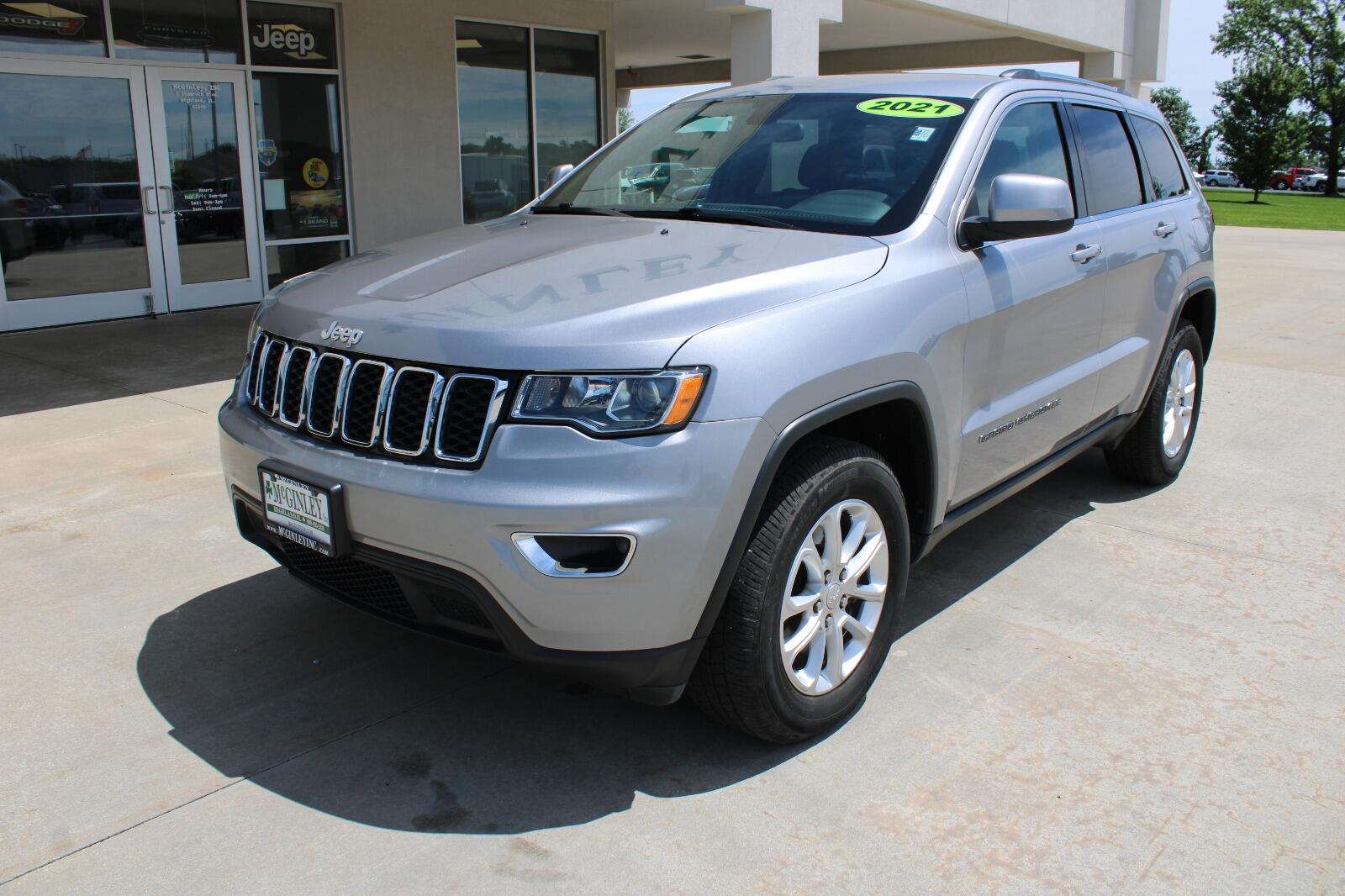 Used 2021 Jeep Grand Cherokee Laredo E with VIN 1C4RJFAG9MC812064 for sale in Highland, IL