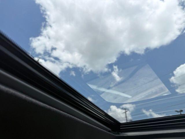 2025 Toyota Tacoma Limited - Photo 29