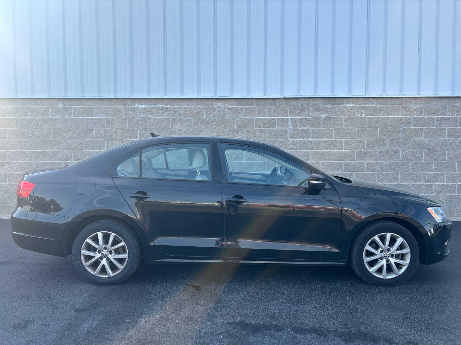 Used 2012 Volkswagen Jetta SE with VIN 3VWDX7AJ1CM396824 for sale in Wilmington, OH