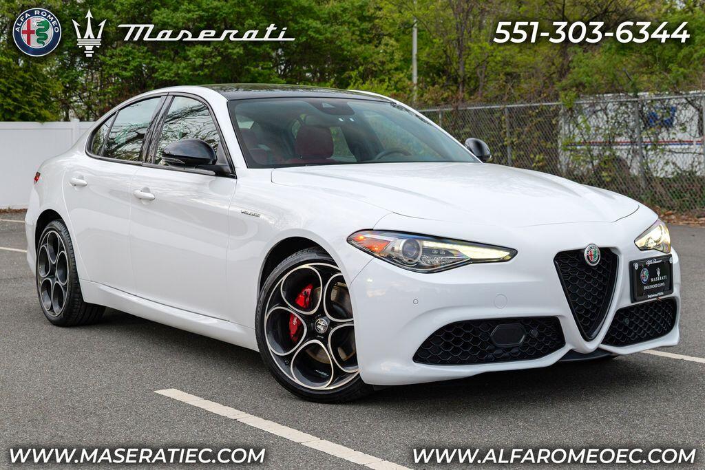 2023 Alfa Romeo Giulia Veloce AWD's photo