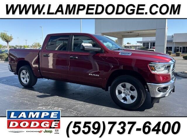 2023 RAM 1500 Big Horn/Lone Star 4x4 Crew Cab 5'7's photo