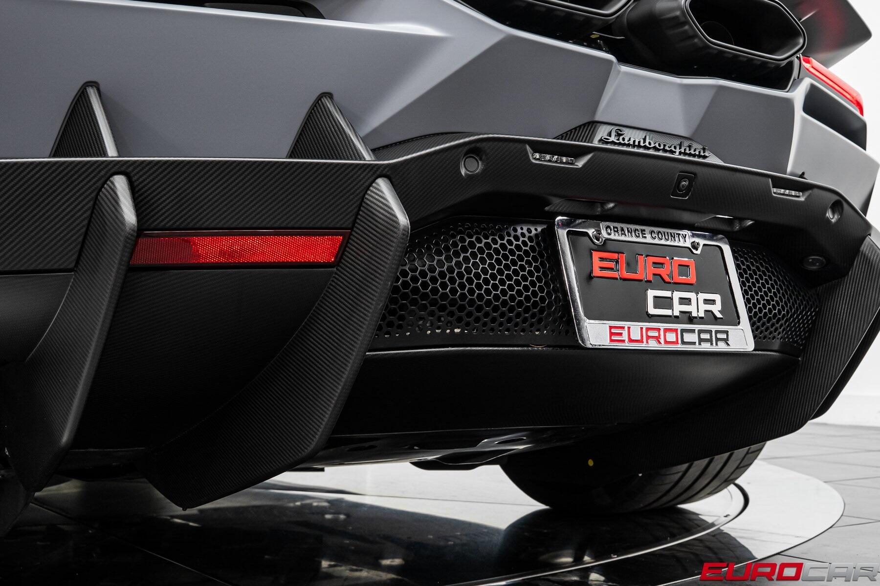 Used 2024 Lamborghini Revuelto *HUGE CARBON OPTIONS * FACTORY MATTE PAINT*Image 30