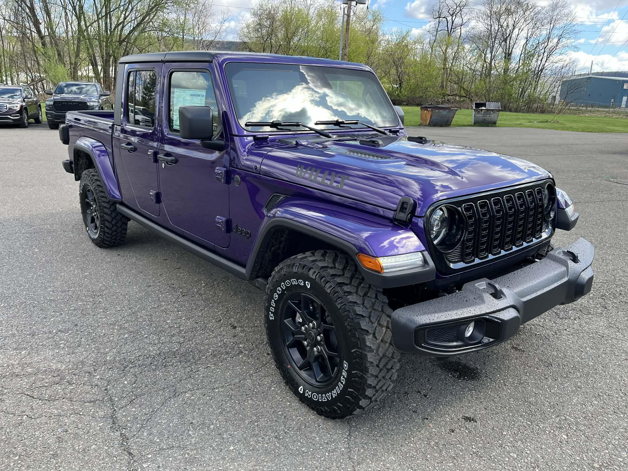 2026 Jeep Gladiator Willys Auto's photo