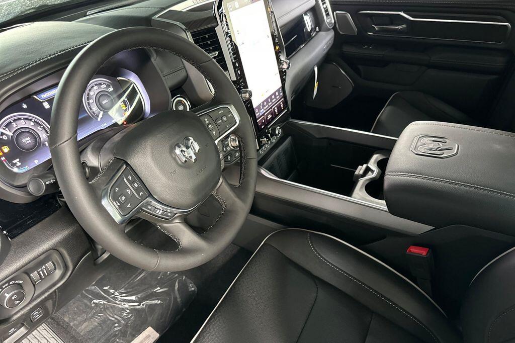 2026 RAM 1500 Laramie - Photo 10