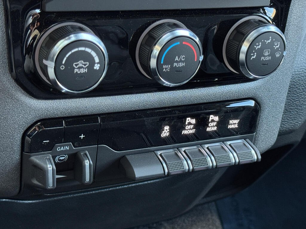 2026 RAM 1500 Tradesman - Photo 17