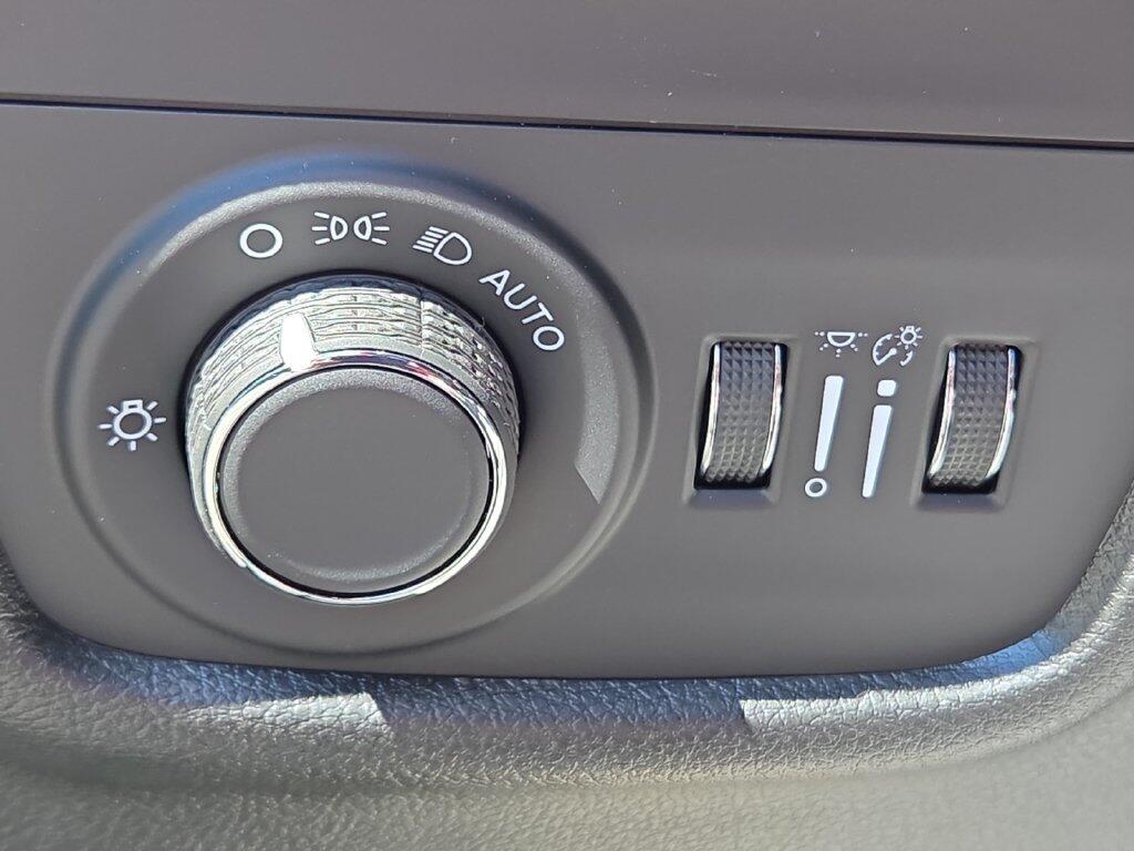 2026 Jeep Grand Cherokee Laredo - Photo 28