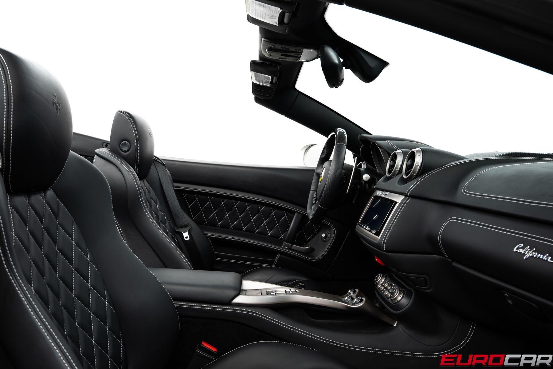 2013 Ferrari California *CARBON STEERING WHEEL * FRONT PPF*Image 36