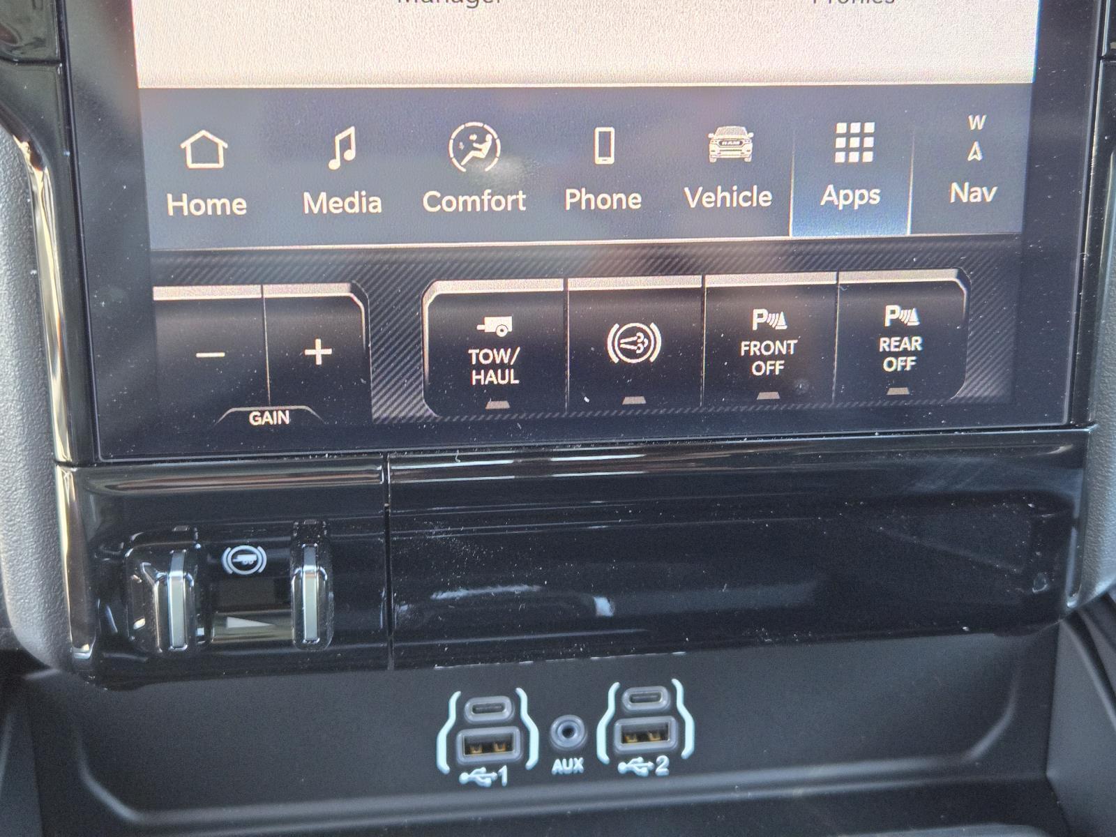 2025 RAM 2500 Laramie - Photo 13