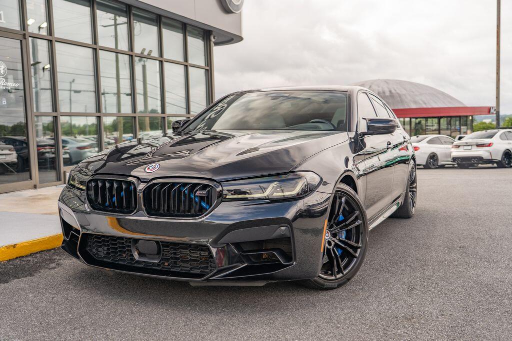 2023 BMW M5 -'s photo