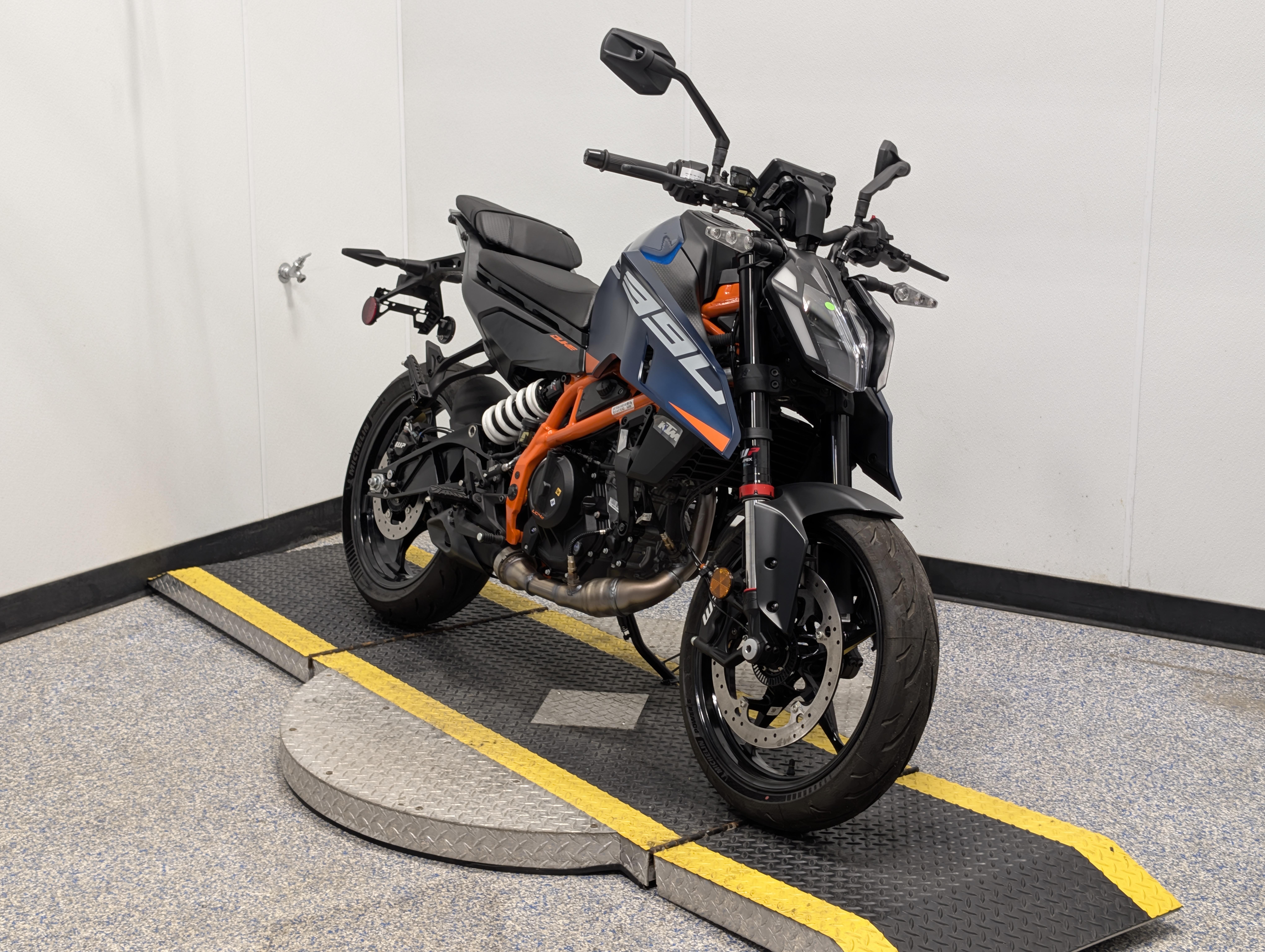 2026 KTM 390 DUKE
