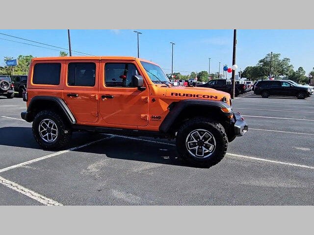 2025 Jeep Wrangler 4-Door Rubicon - Photo 37