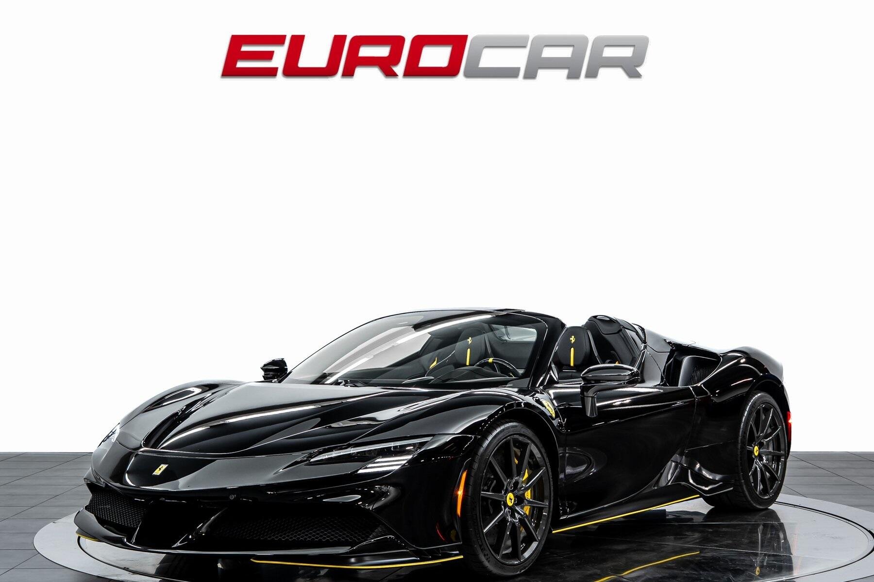 2025 Ferrari SF90 Base's photo