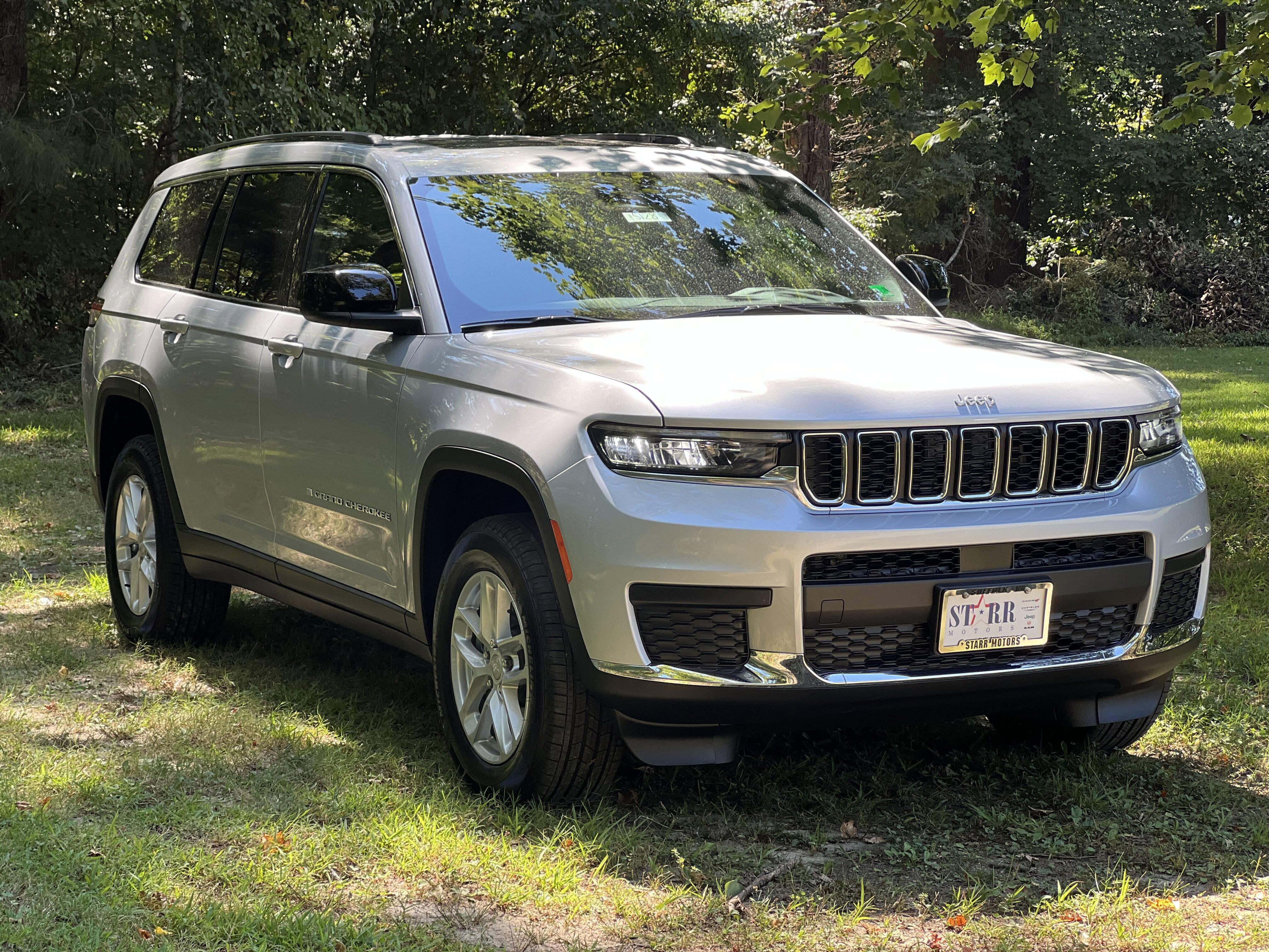 2025 Jeep Grand Cherokee L Laredo
