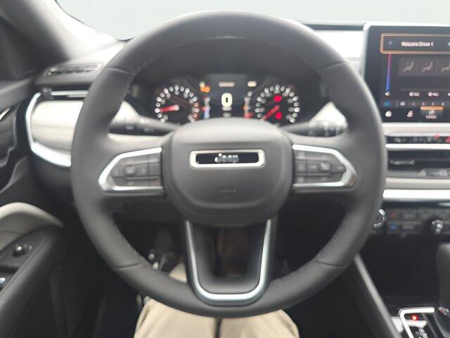 2026 Jeep Compass Limited - Photo 15