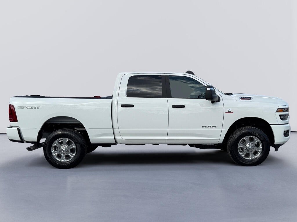 2026 RAM 2500 Big Horn - Photo 8
