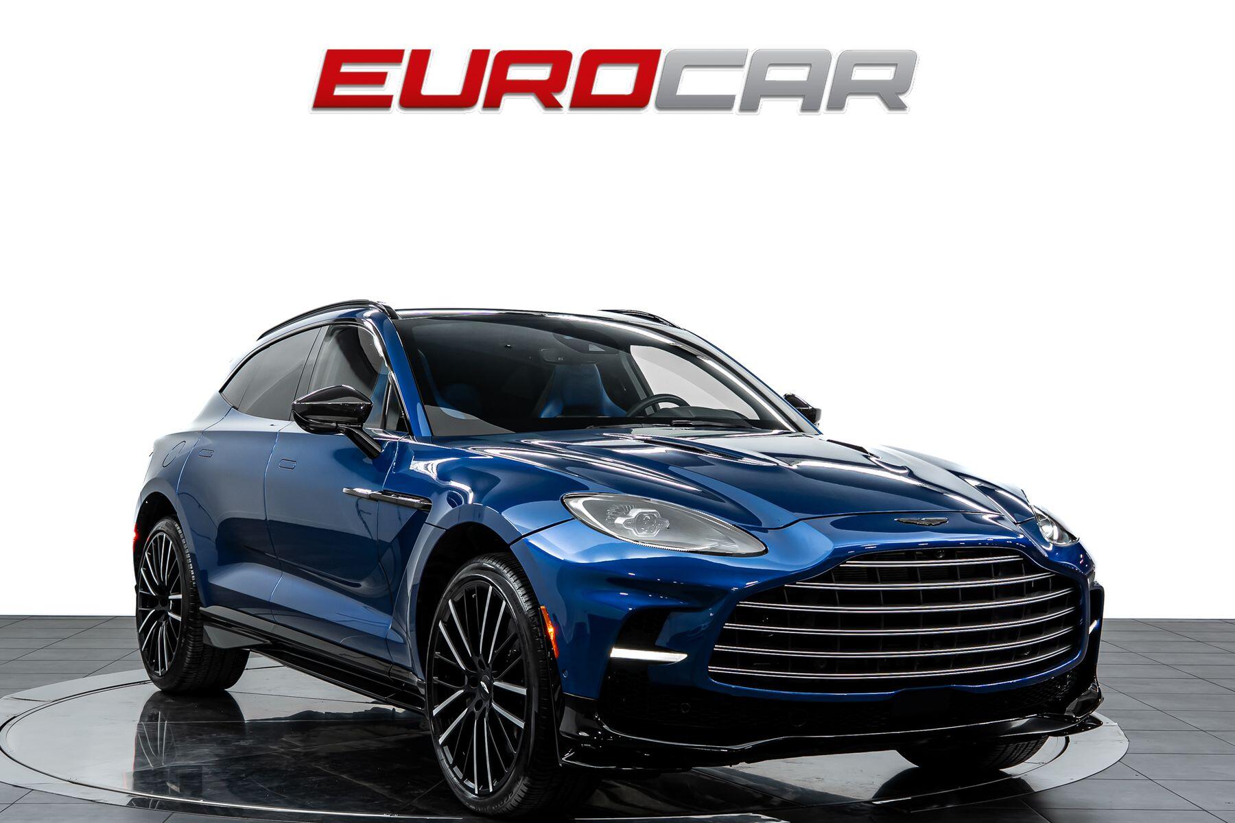 2023 Aston Martin DBX 707 *HUGE CARBON OPTIONS * TRI-COLOR INTERIOR*Image 7