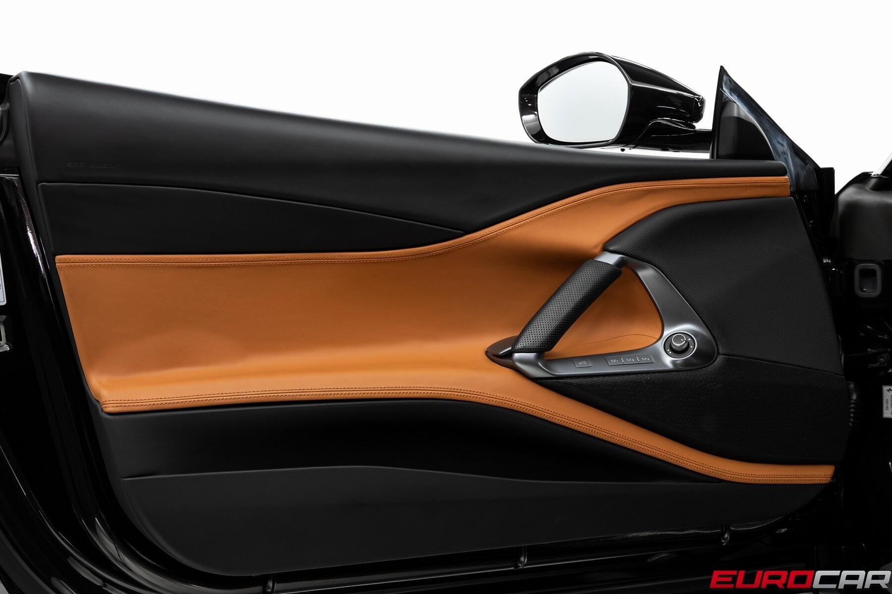 2020 Ferrari 812 Superfast *CARBON FIBER STEERING WHEEL * DAYTONA  SEATS*Image 26