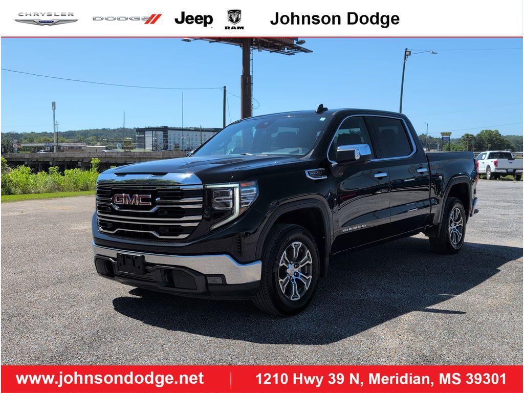 2025 GMC Sierra 2WD Crew Cab Short Box SLT's photo