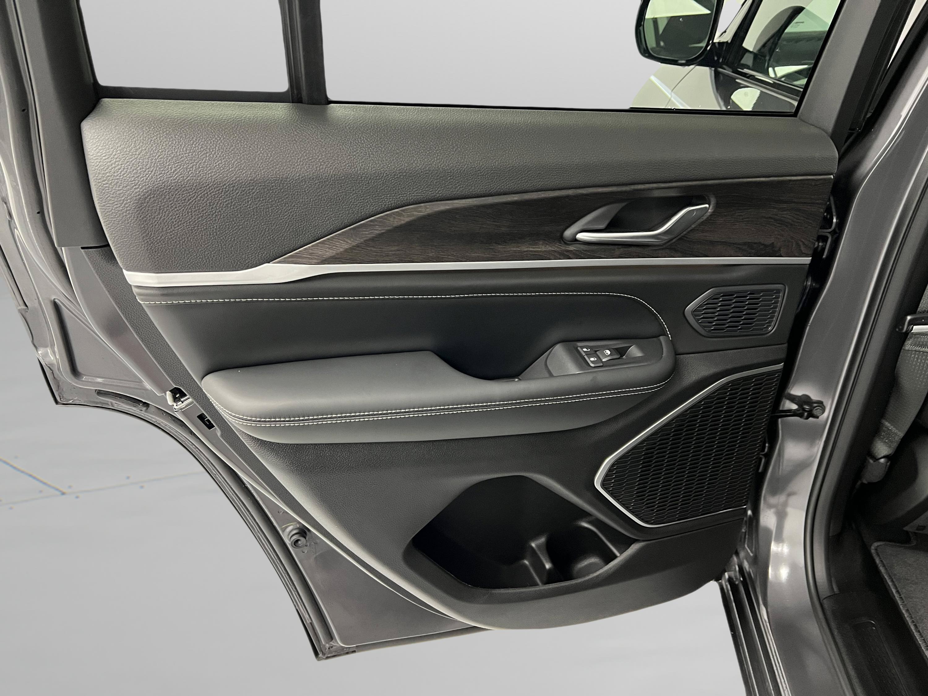 2026 Jeep Grand Cherokee Limited Reserve - Photo 31