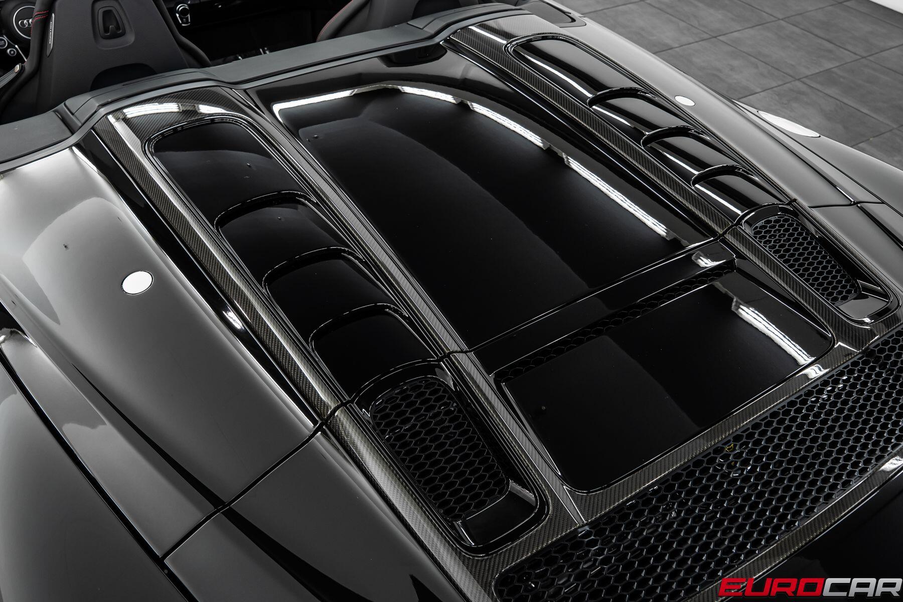 2023 Audi R8 Spyder V10 Performance quattro *HUGE CARBON OPTIONS*Image 26