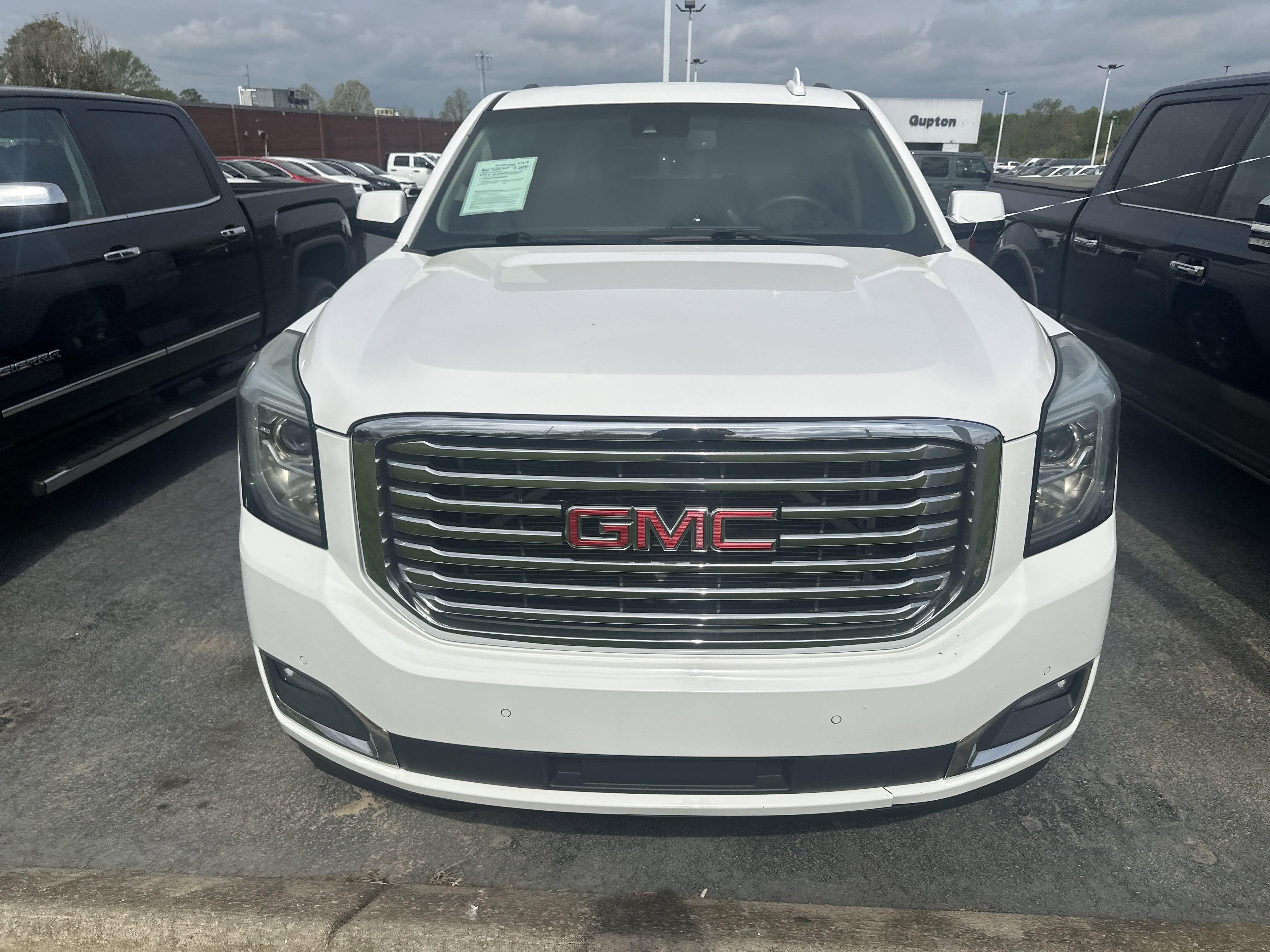 Used 2015 GMC Yukon XL SLT with VIN 1GKS1HKC0FR689591 for sale in Springfield, TN
