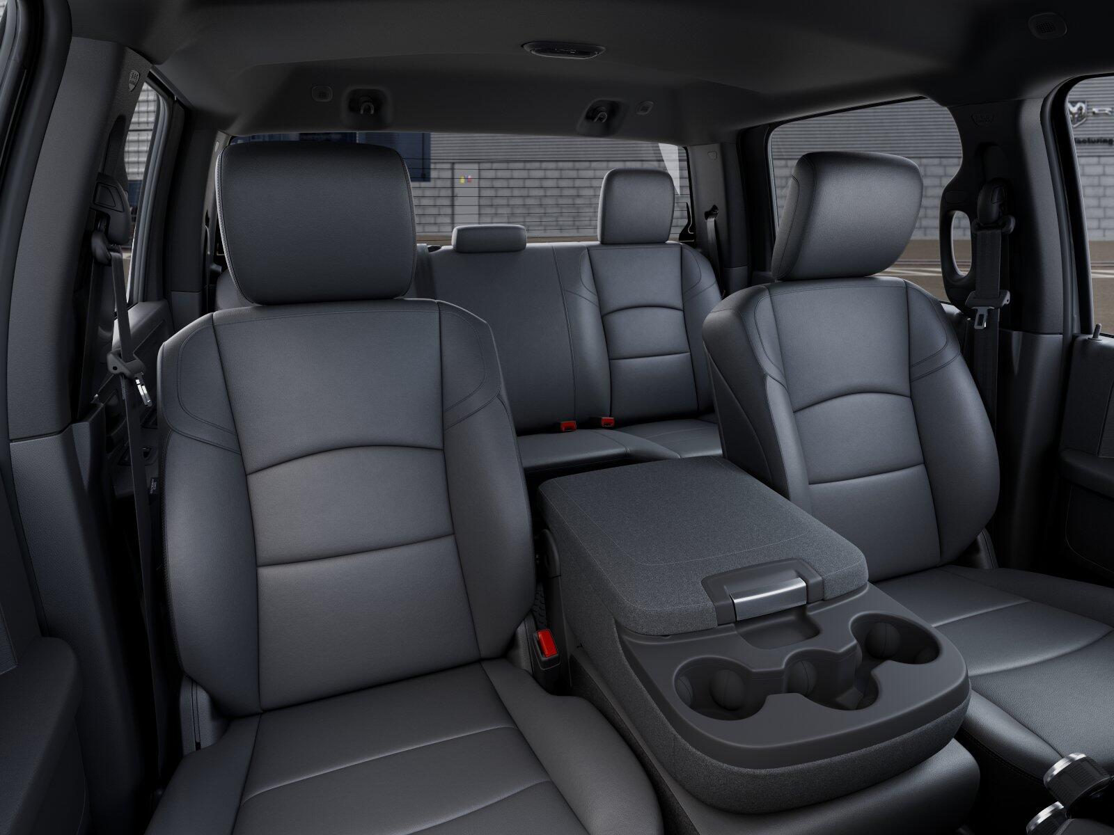 2026 RAM 3500 Chassis Tradesman - Photo 9