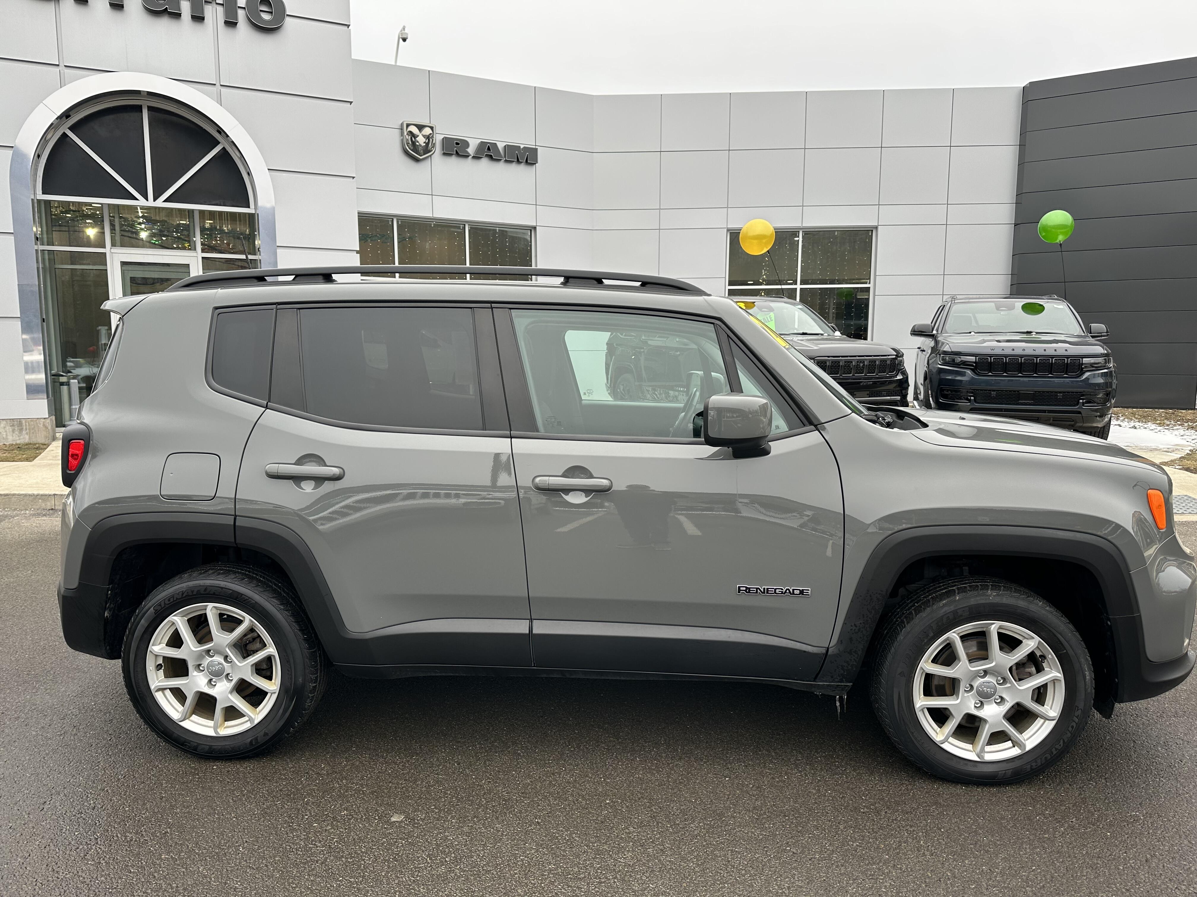 Used 2021 Jeep Renegade Latitude with VIN ZACNJDBB0MPM56375 for sale in Elmira, NY