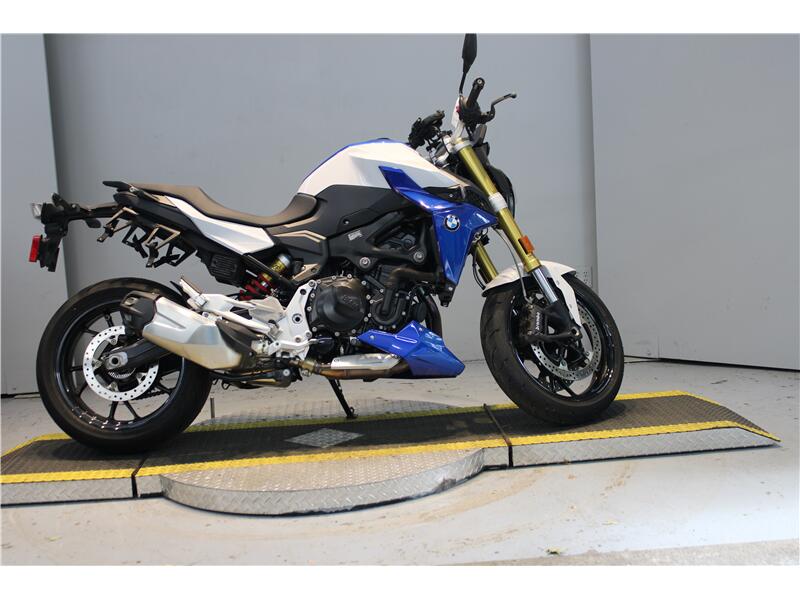 2022 BMW F 900 R