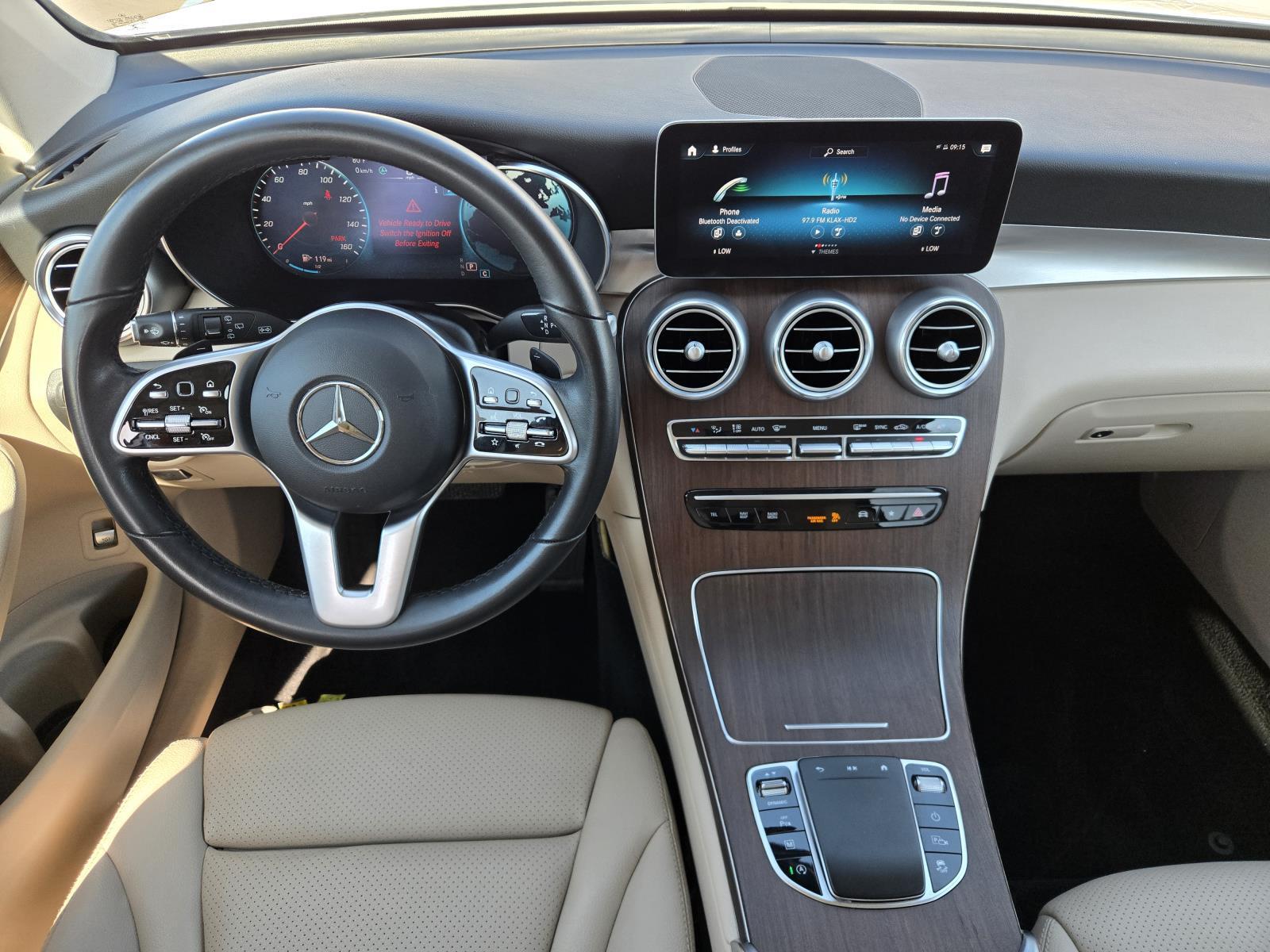 2022 Mercedes-Benz GLC GLC300 - Photo 6