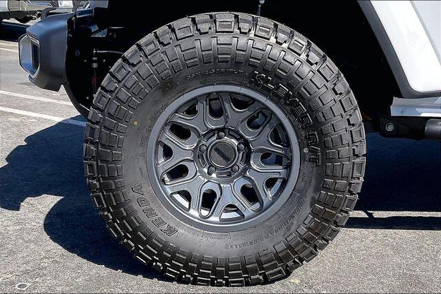 2025 Jeep Wrangler 4-Door Sahara - Photo 10