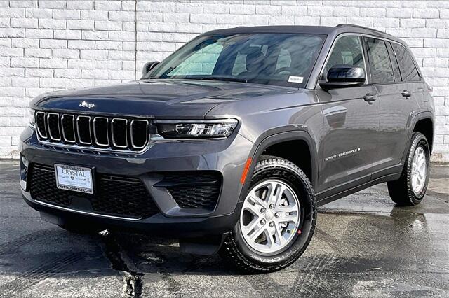 2025 Jeep Grand Cherokee Laredo's photo