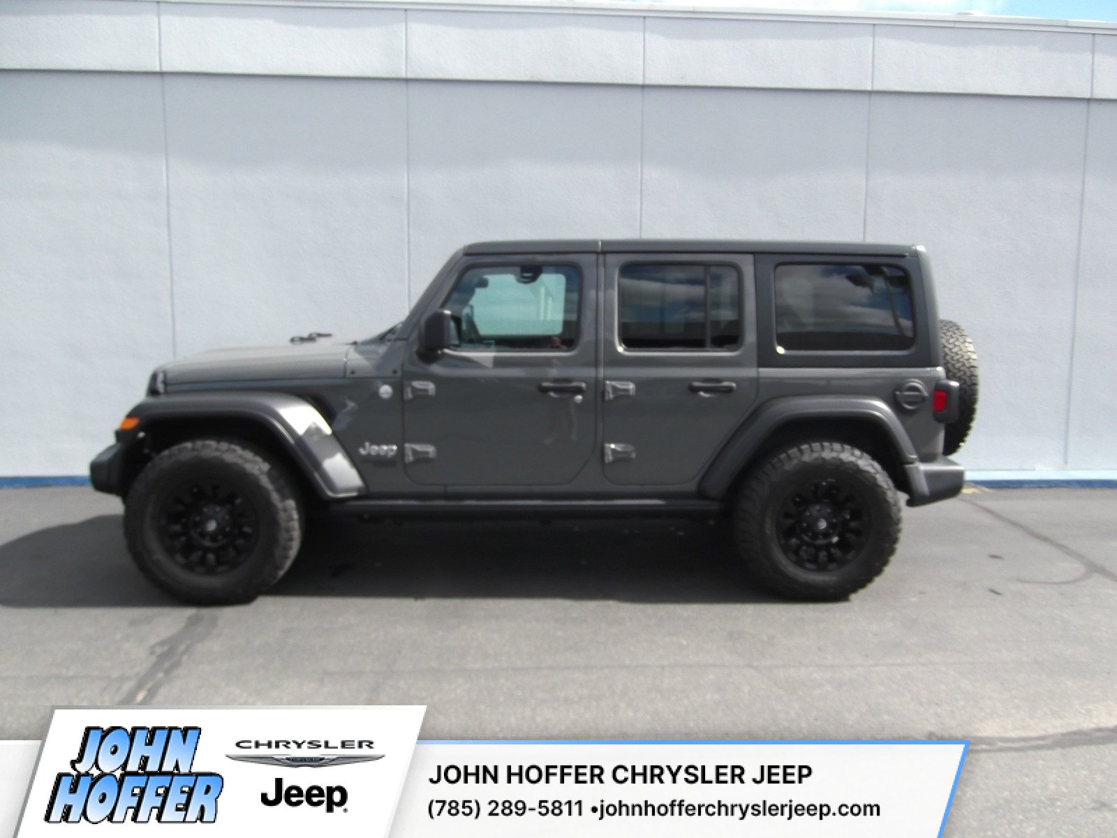Used 2020 Jeep Wrangler Unlimited Sport S with VIN 1C4HJXDG6LW109600 for sale in Kansas City