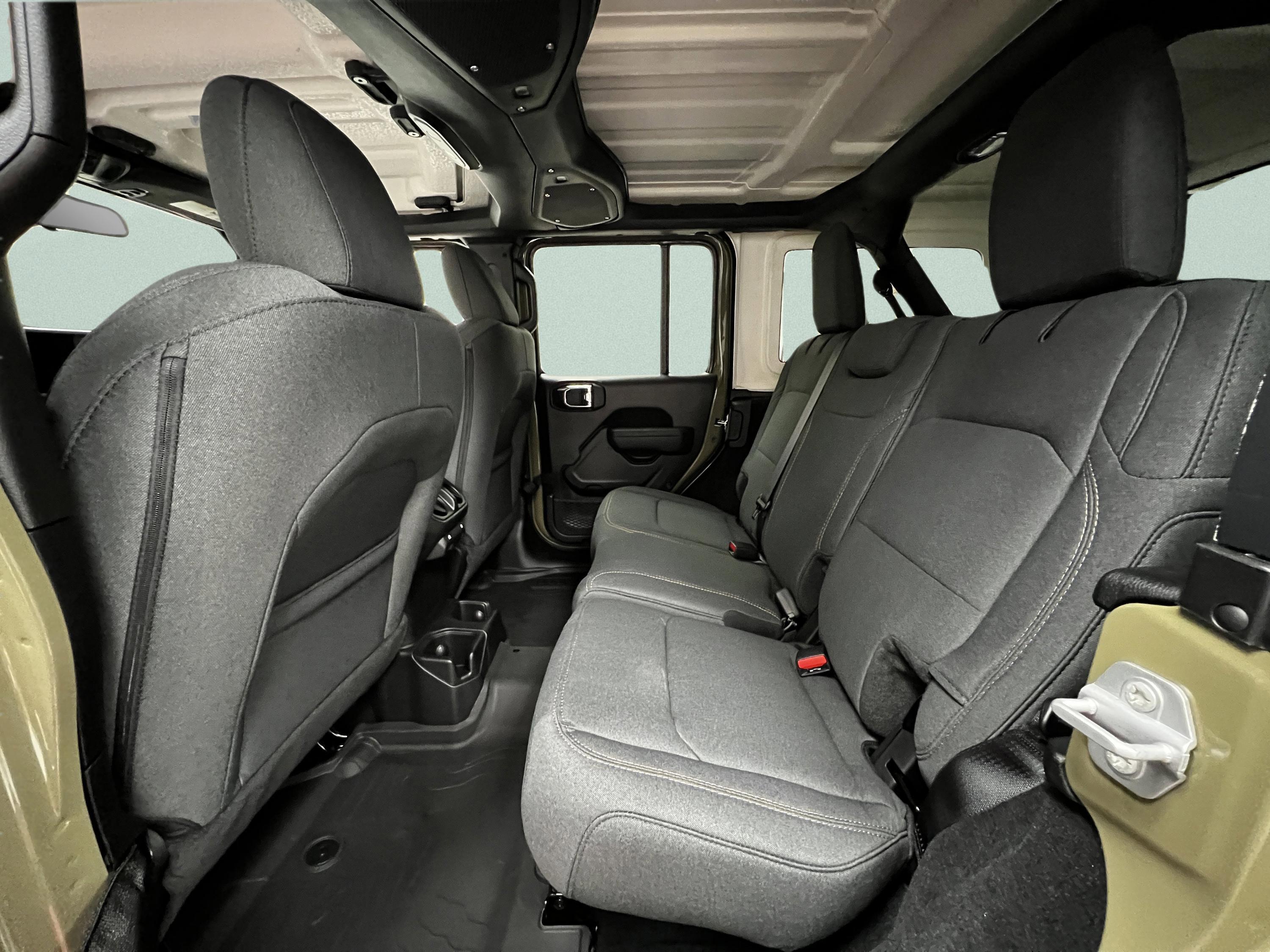 2026 Jeep Wrangler 4-Door Willys - Photo 25