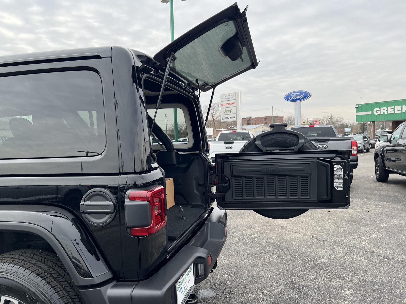 2026 Jeep Wrangler 4-Door Sahara - Photo 46