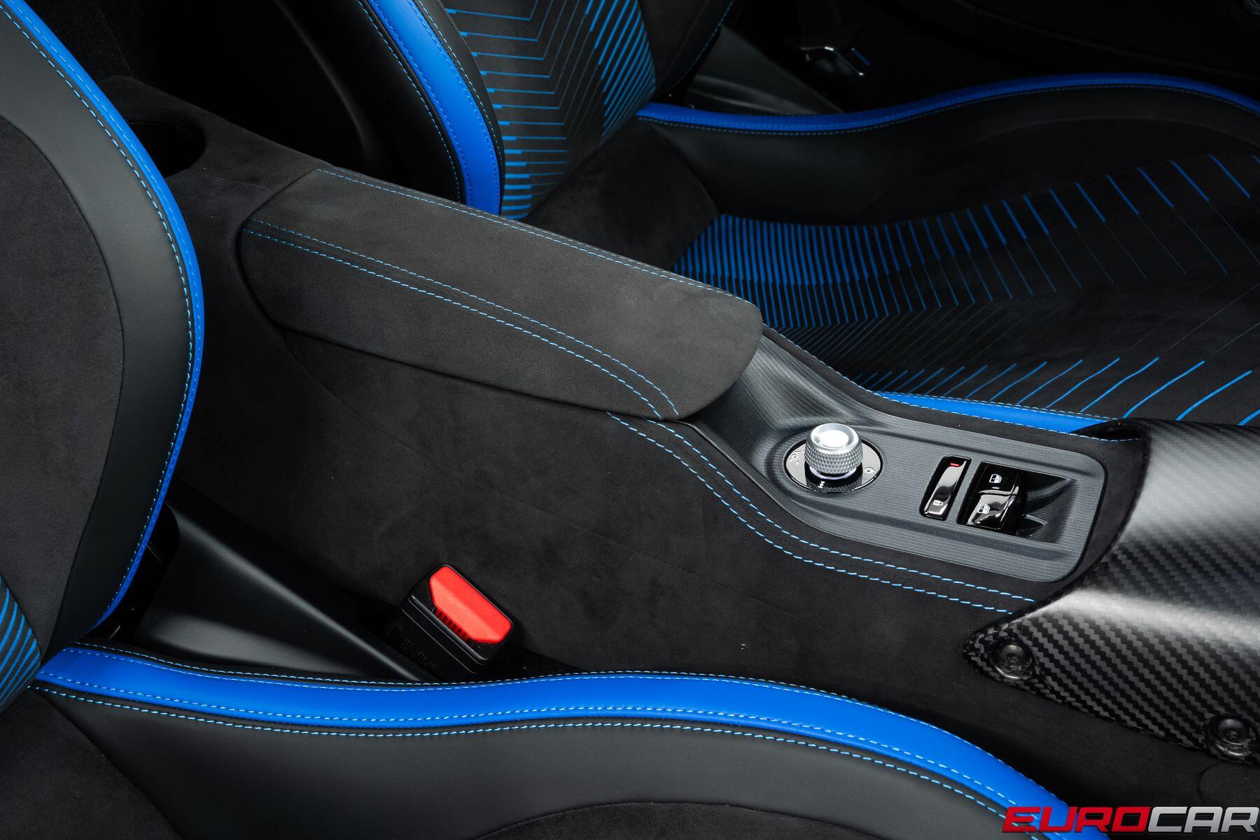 2023 Maserati MC20 *CARBON STEERING WHEEL * FRONT PPF*Image 38