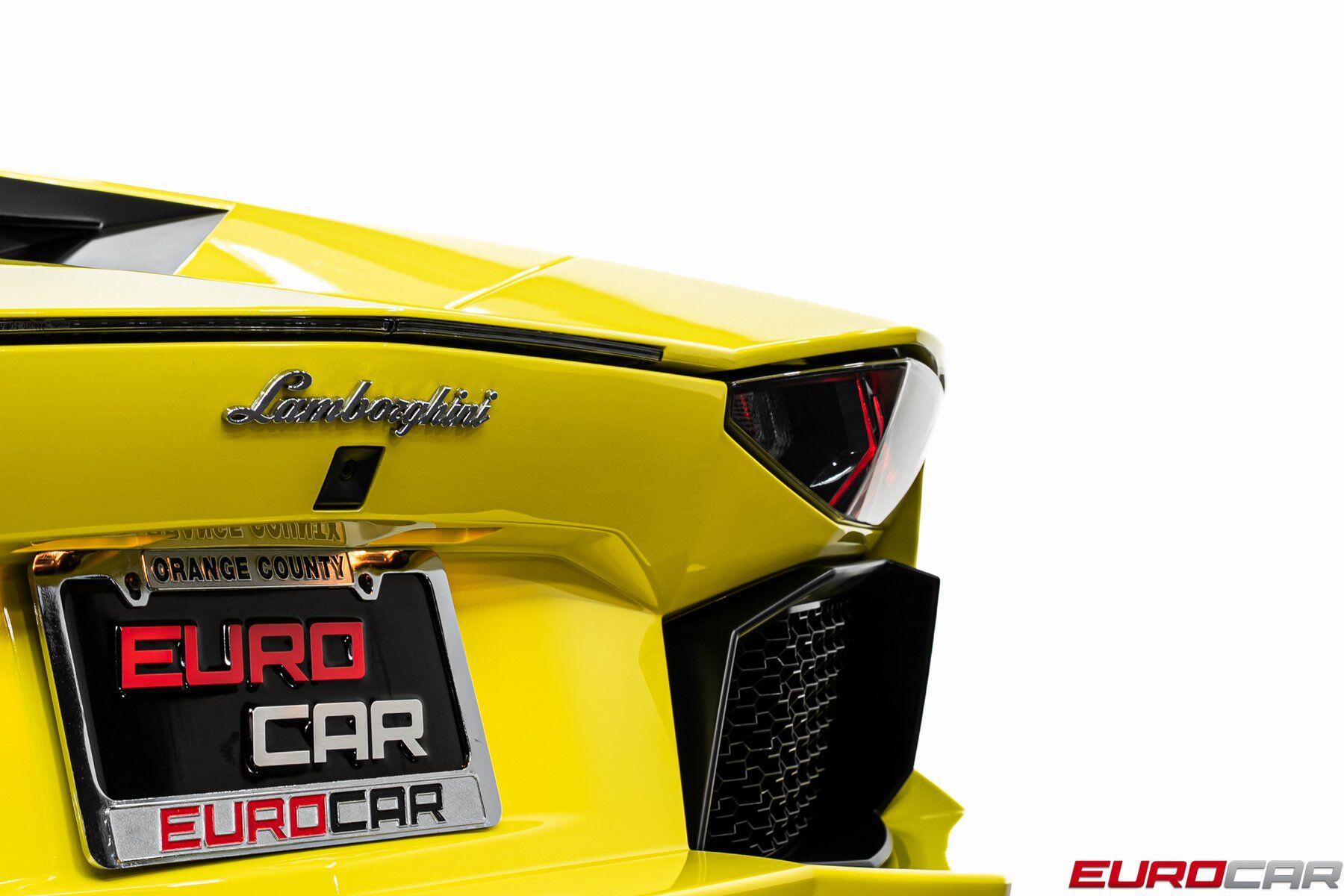 2015 Lamborghini Aventador *FRONT AXLE LIFT * IMMACULATE CONDITION*Image 19