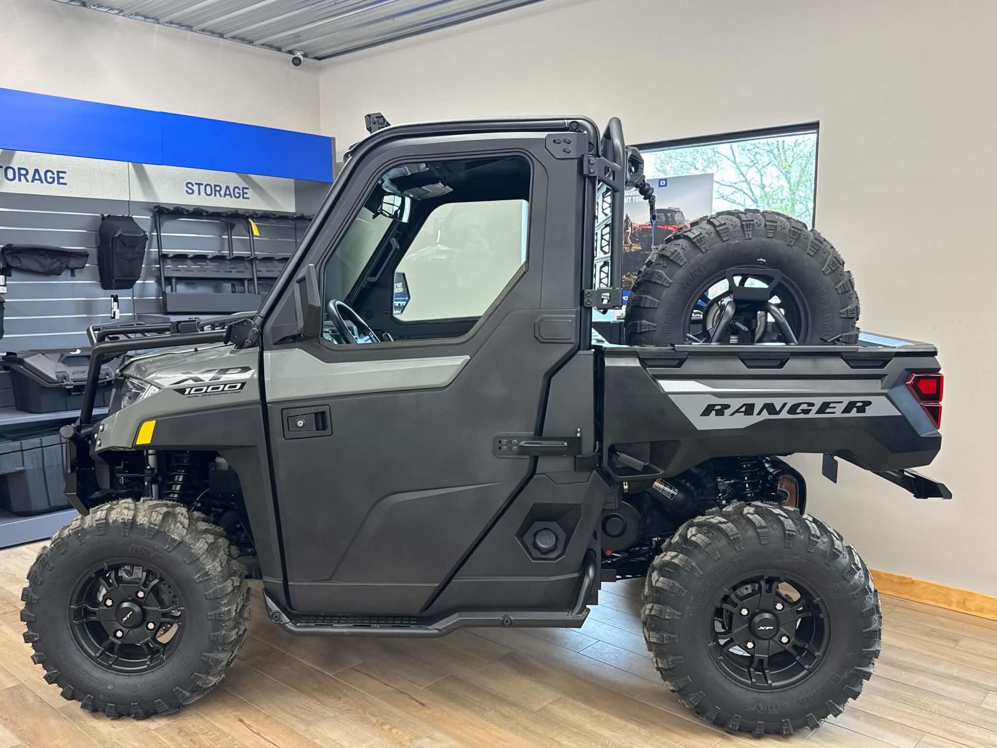 2027 Polaris Ranger xp 1000 cab avalanche gray