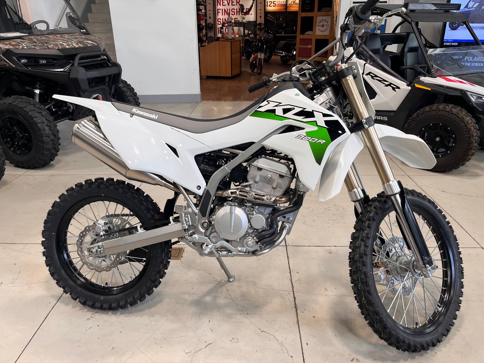 2026 Kawasaki KLX300R  Bright White