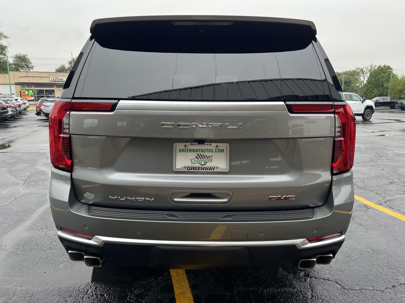 2026 GMC Yukon Denali - Photo 6