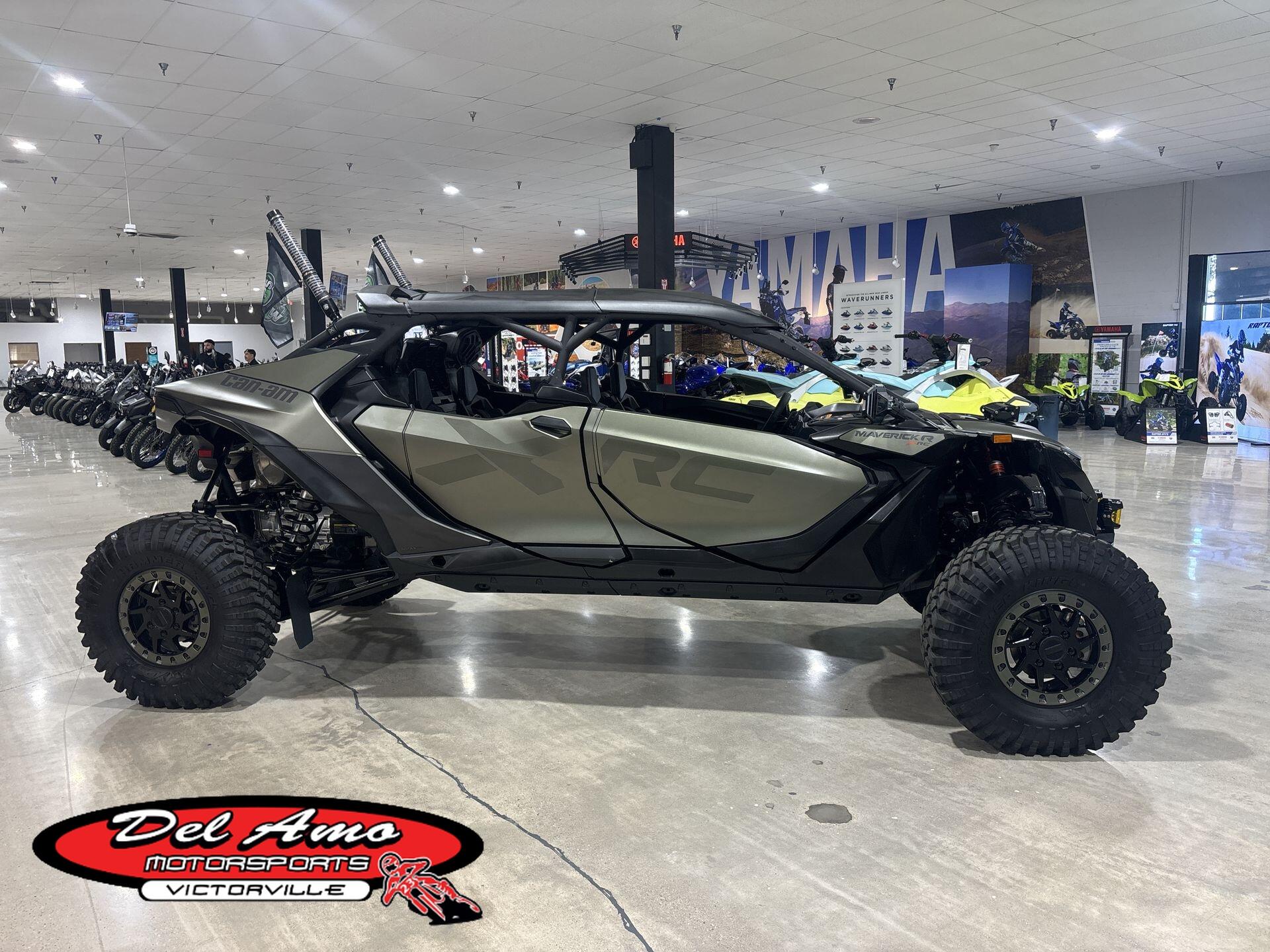 2026 Can-Am MAVERICK R MAX X RC WITH SMART-SHOX 999T DCT