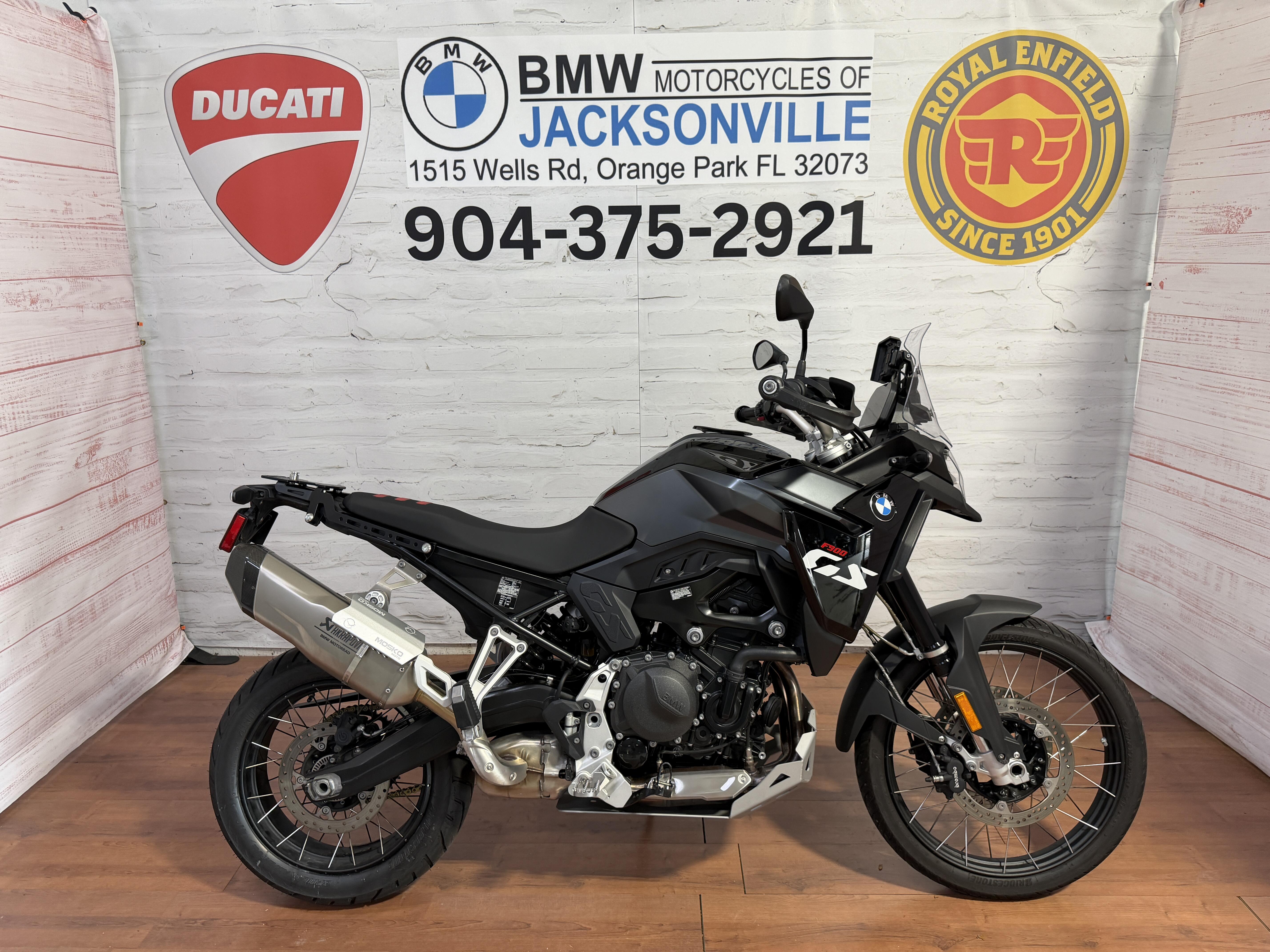 2024 BMW F900GS