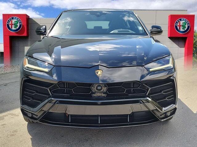Used 2022 Lamborghini Urus Graphic Capsule with VIN ZPBUA1ZL1NLA16210 for sale in Miami, FL