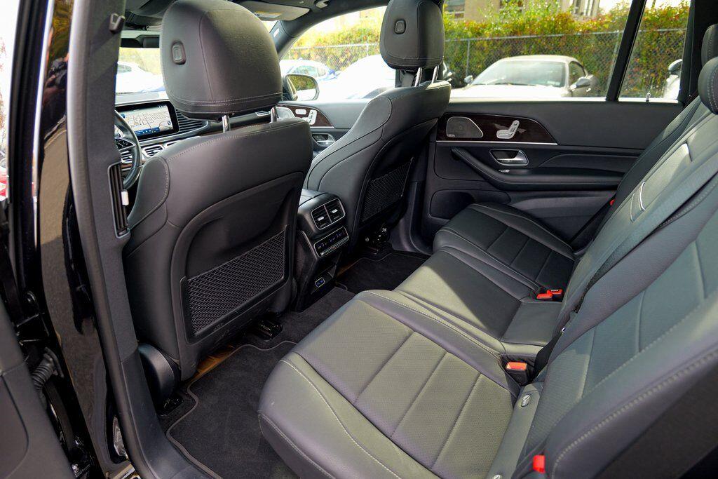 2025 Mercedes-Benz GLS Base - Photo 23