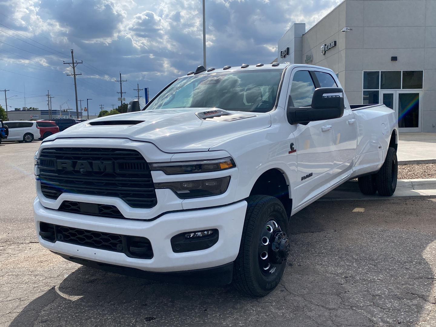 2026 RAM 3500 Laramie 4X4 Crew Cab LWB's photo