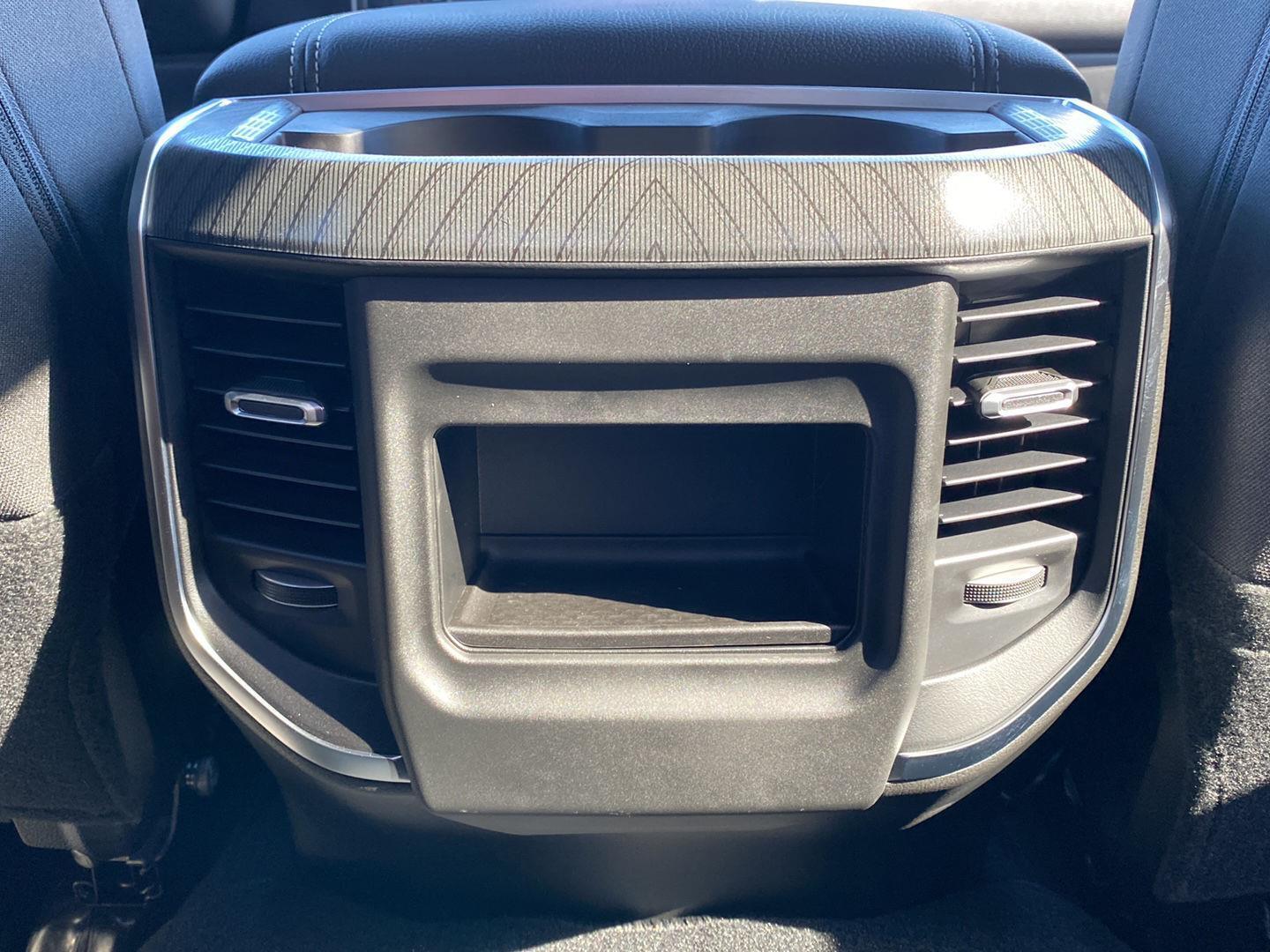 2025 RAM 2500 Big Horn - Photo 47