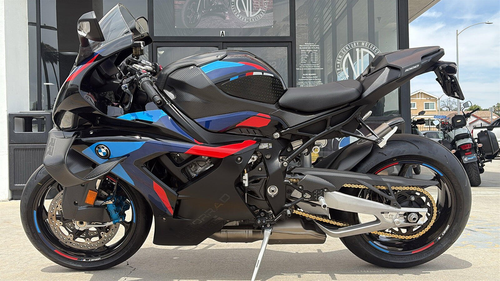 2026 BMW M1000RR